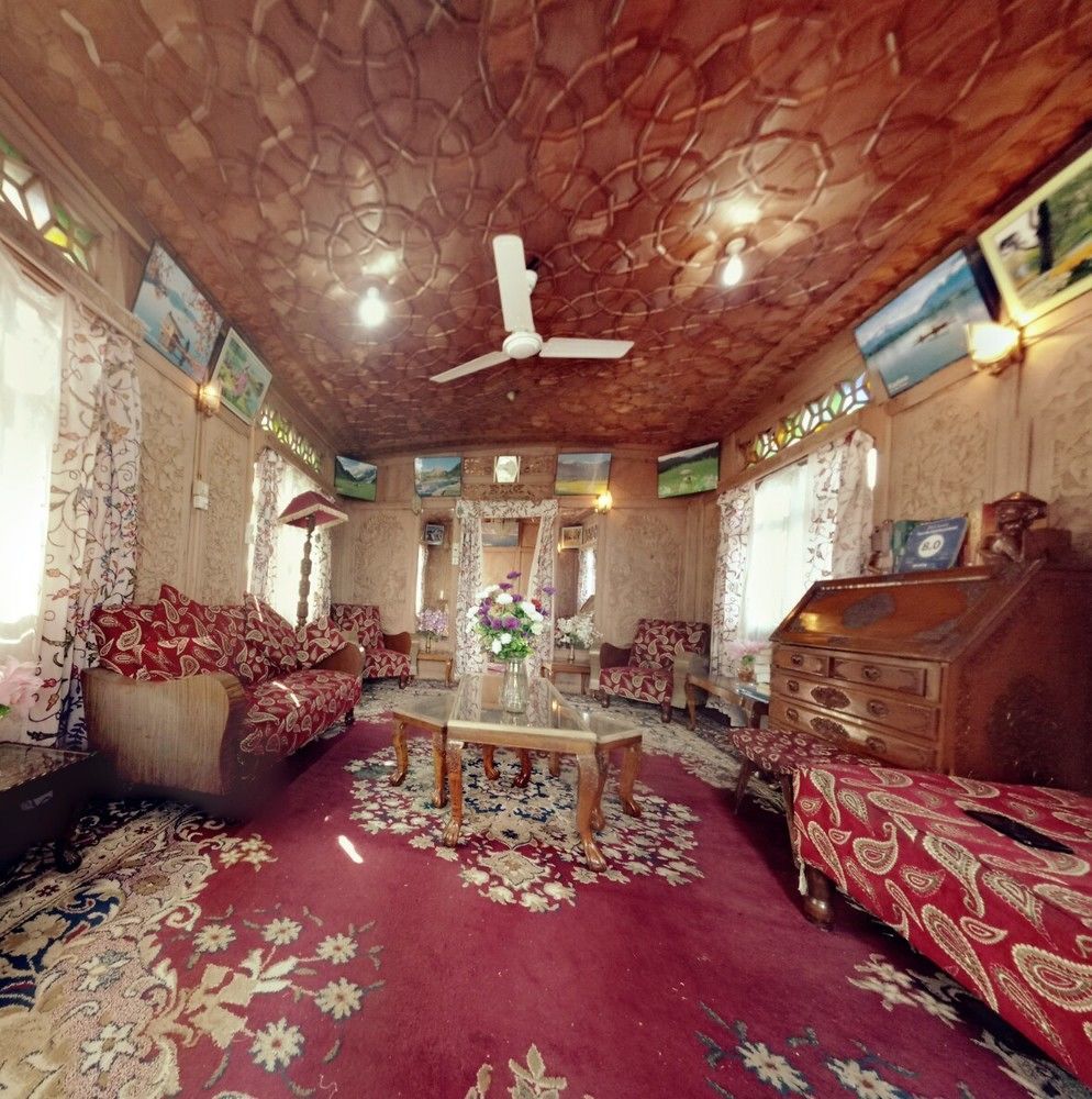 New Bul Bul Group Of Houseboats Srinagar Hotel Durgjan Bagian luar foto